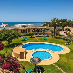 3* Lägenhetshotell Clube Maria Luisa